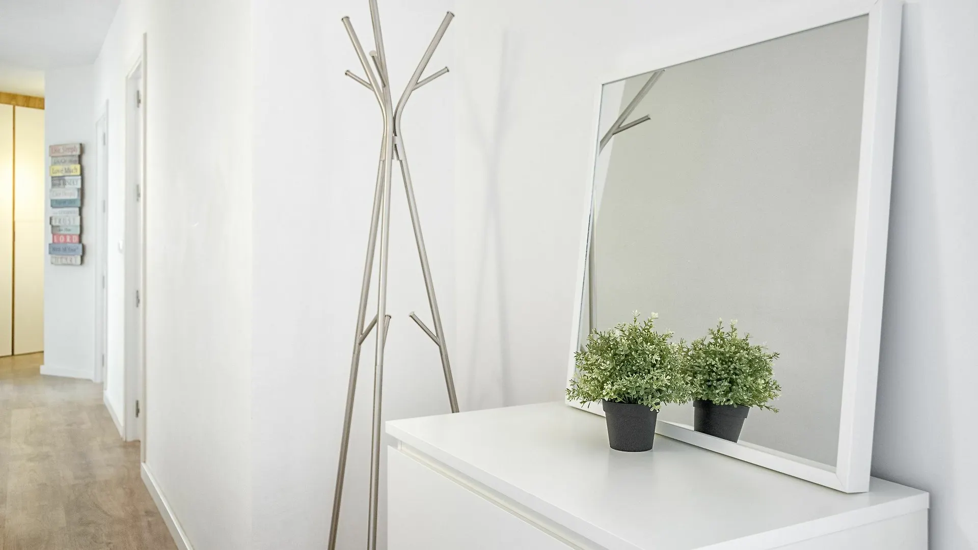 Cervantes Apartment In Malaga By Solaga Holiday Homes Hiszpania